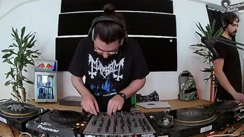 Dervisis & ice_eyes Live στο Ρομάντσο