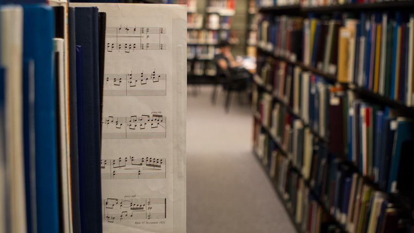 Ξεφυλλίζοντας τη μουσική: Σπάνια τεκμήρια από τη συλλογή αρχείων  της Μουσικής Βιβλιοθήκης «Λίλιαν Βουδούρη»