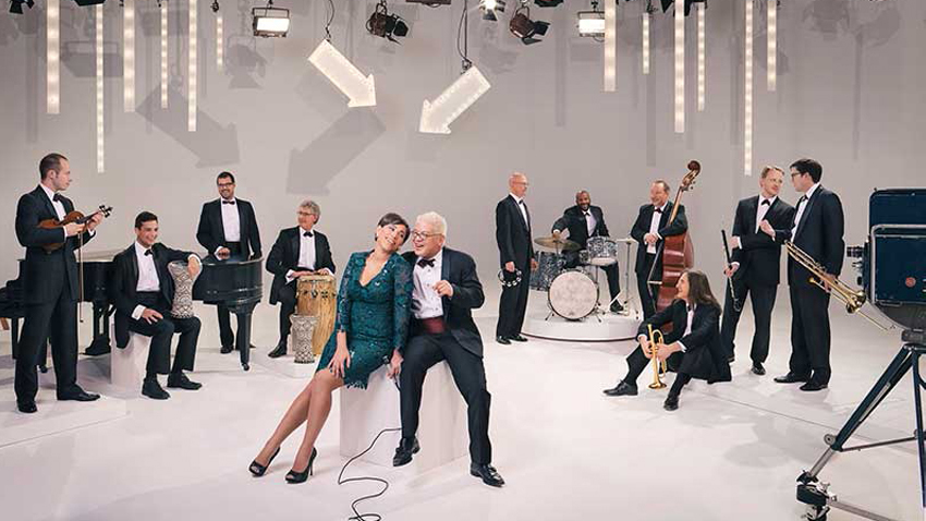 Οι PInk Martini στο Christmas Theater