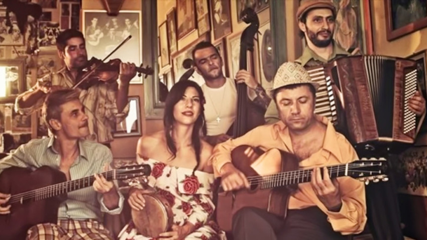 Gadjo Dilo :: Manouche De Grec