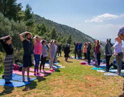 Πεζοπορία & Yoga στον Υμηττό