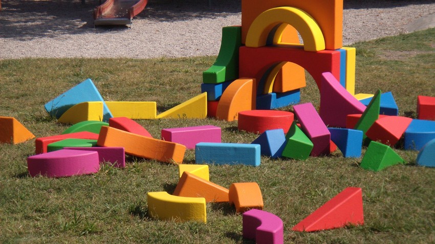 Building hope | Mια πρωτότυπη εικαστική εγκατάσταση-παιχνίδι για παιδιά!