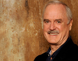 Ο θρυλικός Monty Python, John Cleese στο Ηρώδειο