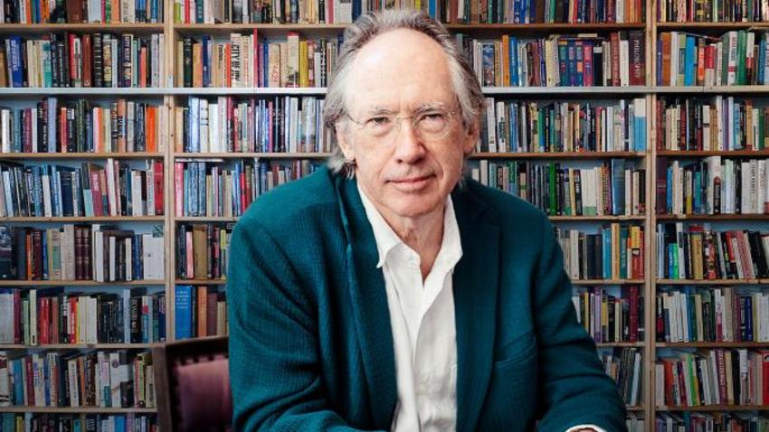 KIMON FRIAR: O Ian McEwan στην Αθήνα