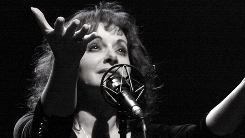 Edith Piaf "Τhe Show" με τη Jil Aigrot στο Gazarte!
