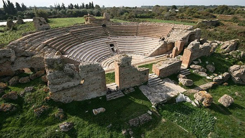 Παραμερίζοντας το πέπλο του χρόνου: Αρχαίο θέατρο Δωδώνης