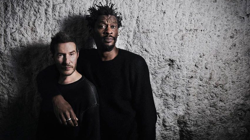 ANABOΛΗ | Οι Massive Attack στο πιο εντυπωσιακό τους show