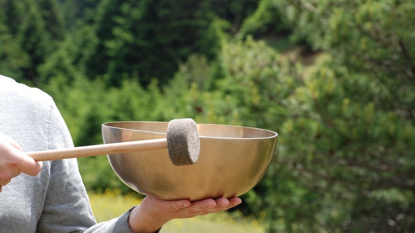 Soothing Soundbath & Outdoor Yoga στο Άλσος Συγγρού