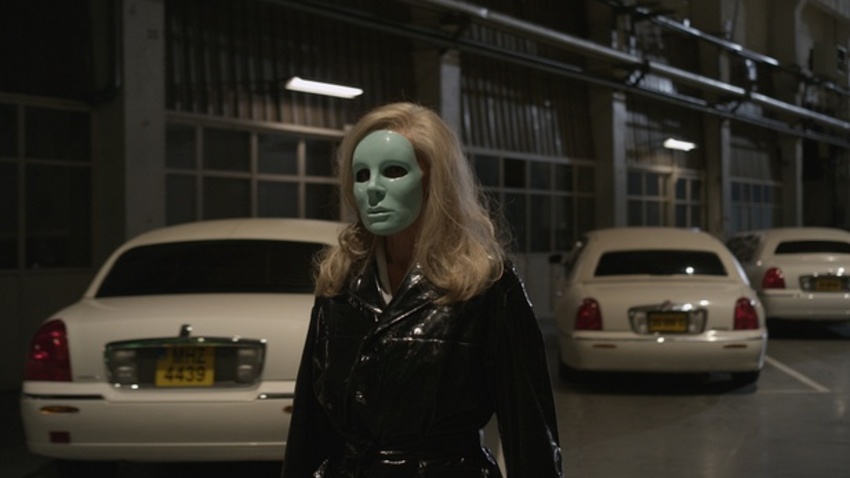 Holy Motors (2012), του Λεός Καράξ