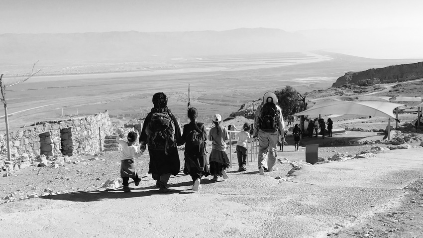 «what the camera saw» :: Έκθεση φωτογραφίας της Ευανθίας Ρεμπούτσικα