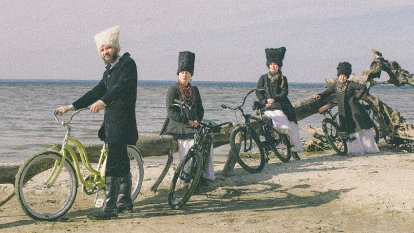 DAKHABRAKHA | Ξέφρενες μουσικές από την Ουκρανία