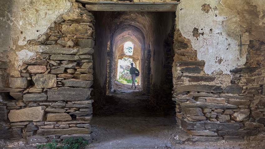 Naxos 13-18: The Photo Exhibition