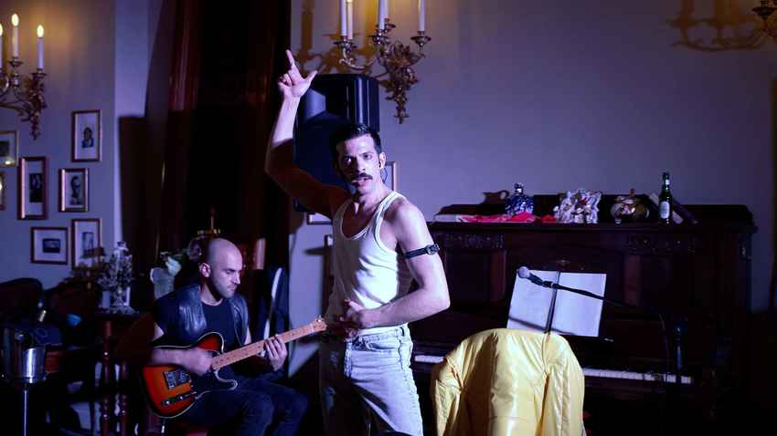 READY FREDDIE SHOW