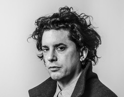 Λέξεις & Σκέψεις στη Στέγη | Benjamin Labatut  