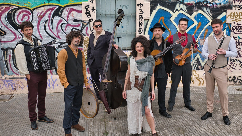 Η Barcelona Gipsy balKan Orchestra στην Ελλάδα