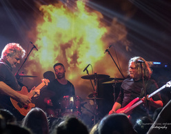 Τα Μωρά στη Φωτιά Live στο Κύτταρο 