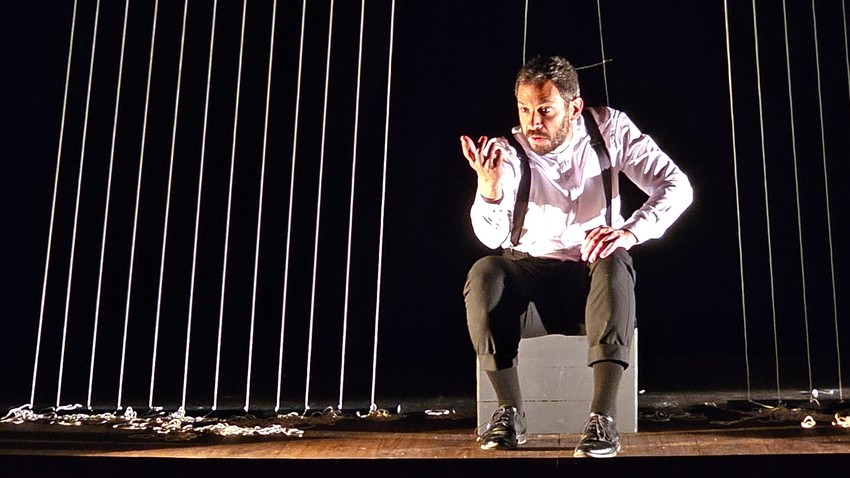 «Το μόνον της ζωής του ταξείδιον» | Σκην.: Δήμος Αβδελιώδης