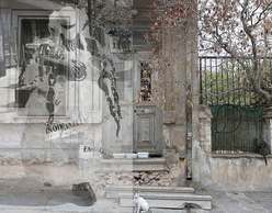 Τόπο-χωρικά κενά | Νίκαια - Διαδρομές στο παρόν και το παρελθόν σε ένα παλιό ψιλικατζίδικο