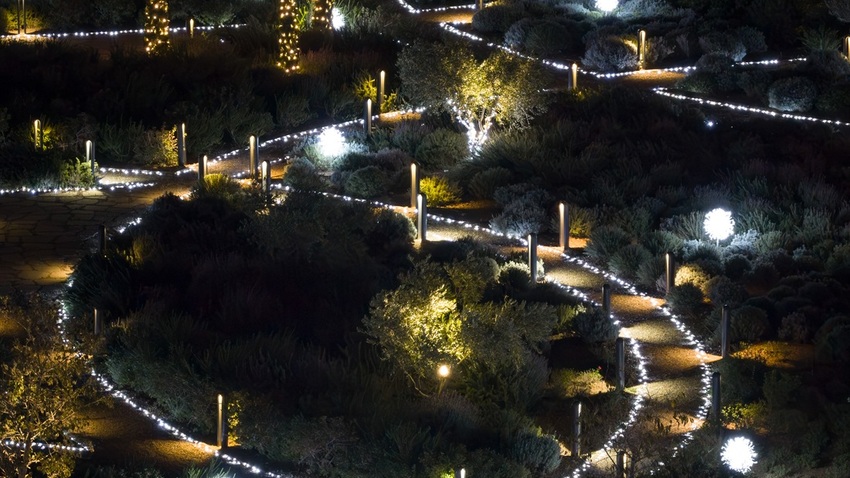 Χριστουγεννιάτικη Λάμψη στο The Ellinikon Experience Park 