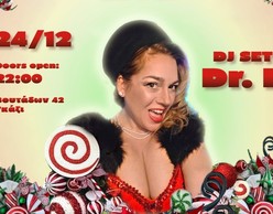 Ρεβεγιόν «αλλιώς»… με την Άννα Γούλα στο MÉTRON Stage 