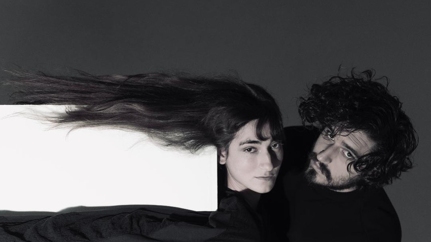 «Το ξενοδοχείο η νύχτα που πέφτει» | Σκην.: Λίνα Φούντογλου