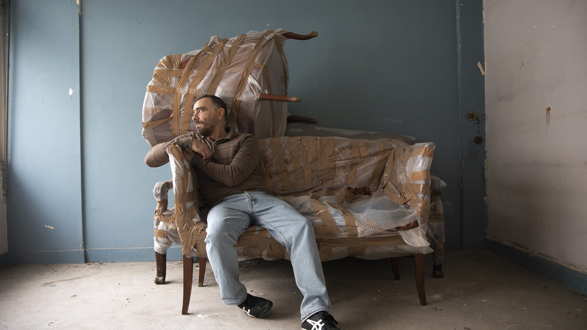 «Ο Κόσμος Είναι Ένας» | Κωνσταντίνος Βήτα / Γιάννης Ρίτσος