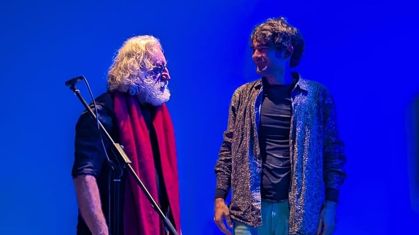 Miquèu Montanaro &amp; Βασίλης Ζλατάνος: F.R.E.W (Folk Roots Electro Wings)