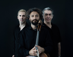 Λουκής Λάρας: μια μουσική αφήγηση