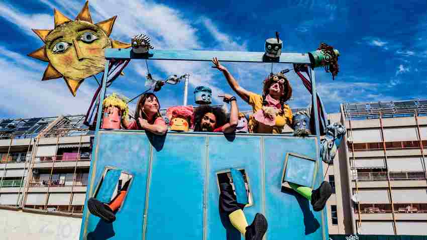  50 ΧΡΟΝΙΑ ΜΕΤΑ: Ντενεκεδούπολη ξανά! 