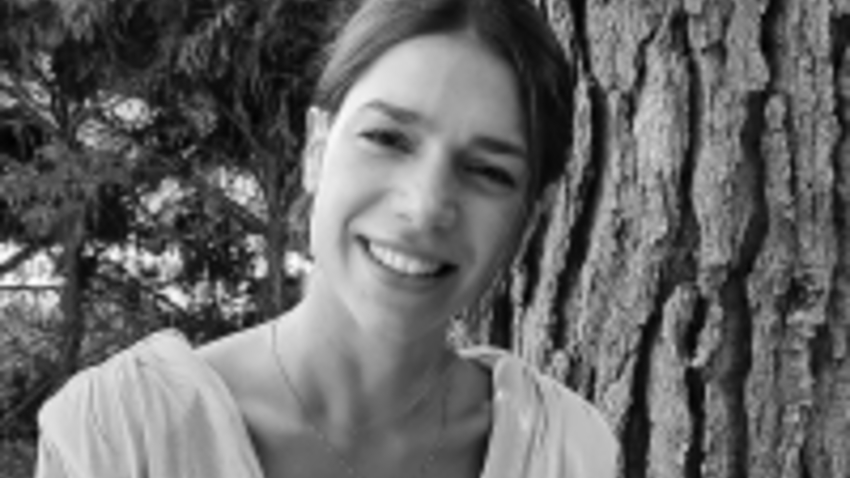 «Οι πρώτοι άνθρωποι: επιβίωση & εξέλιξη» | Η Κάλλια Σπανουδάκη στο Onar Bookstore 