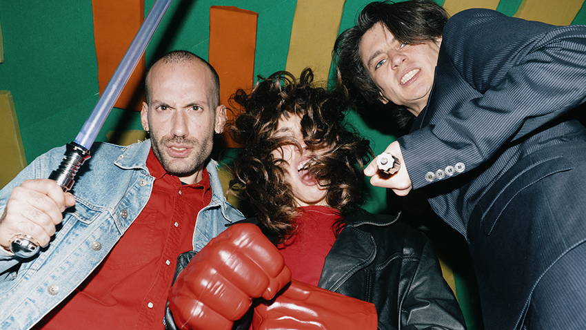 violet76 - is that horror? // Ένα dancegig της Χριστίνας Σκουτέλα