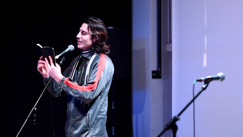 Spoken Maik #7 | Πολύγλωσση βραδιά spoken word με ανοιχτό μικρόφωνο