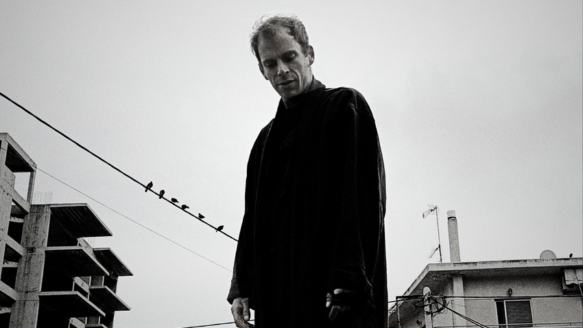 «Διψάει τις Νύχτες» με τον Όμηρο Πουλάκη