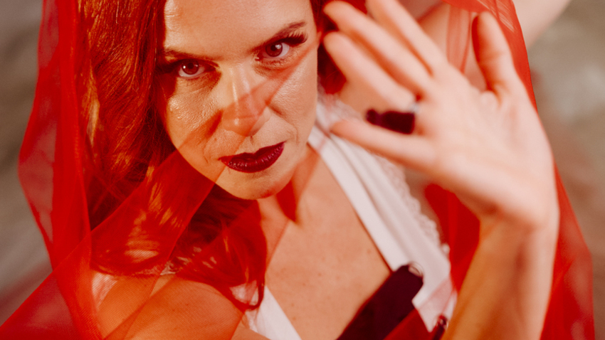 "Lou is into Heaven" with a special guest! 