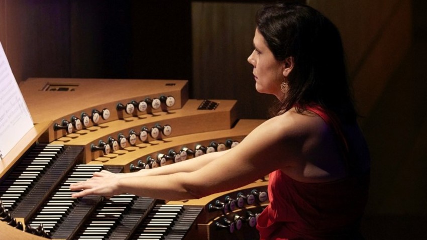 Ουρανία Γκάσιου + Καμεράτα, σε όλα τα κοντσέρτα για όργανο του Χαίντελ