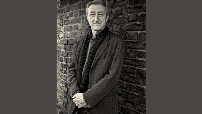 O Julian Barnes sto Megaron Plus 