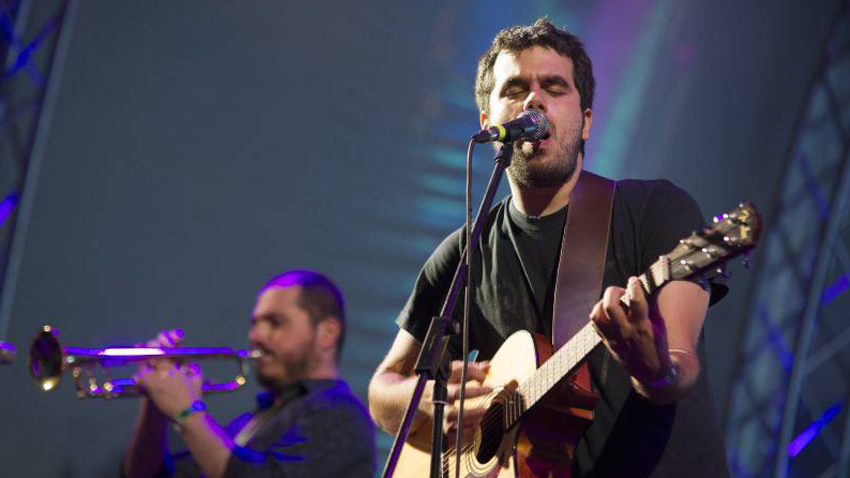 Ηis Majesty the King of Spain & Τhe Voyage Limpid Sound 