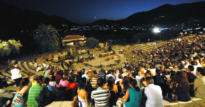 8th Athens Open Air Film Festival | ΠΡΩΤΗ ΚΙΝΗΜΑΤΟΓΡΑΦΙΚΗ ΠΡΟΒΟΛΗ στο Μικρό Θέατρο Αρχαίας Επιδαύρου