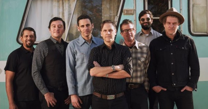 CALEXICO: Μόλις κυκλοφόρησαν το νέο lyric video του «Another Space»