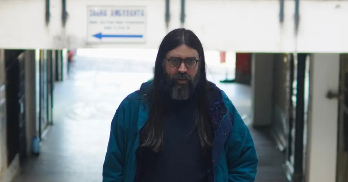 "Velvet Bell" | Νέο single από Voúdris & Νεφέλη Φασούλη