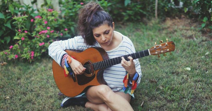 «Κάκτοι ΙΙΙ» | Νέο άλμπουμα από την Κατερίνα Κυρμιζή